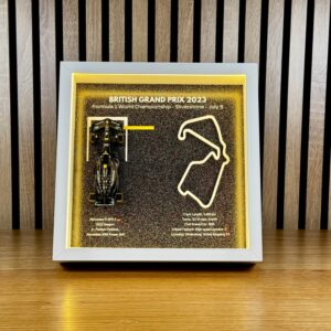 formula1 mercedes w14e silverstone 2023 model araba led cerceve2