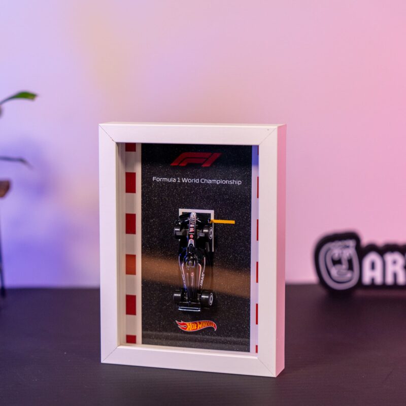 haas f1 led tablo ürün fotoğrafı