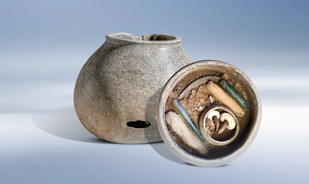 vazo nedir,vazo tarihi,antik vazo,porselen vazo,seramik sanatı,vazo türleri | Artiviq