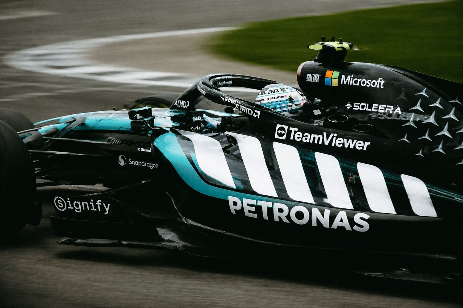f1 türkiye gp takım renkleri ve logo detayları