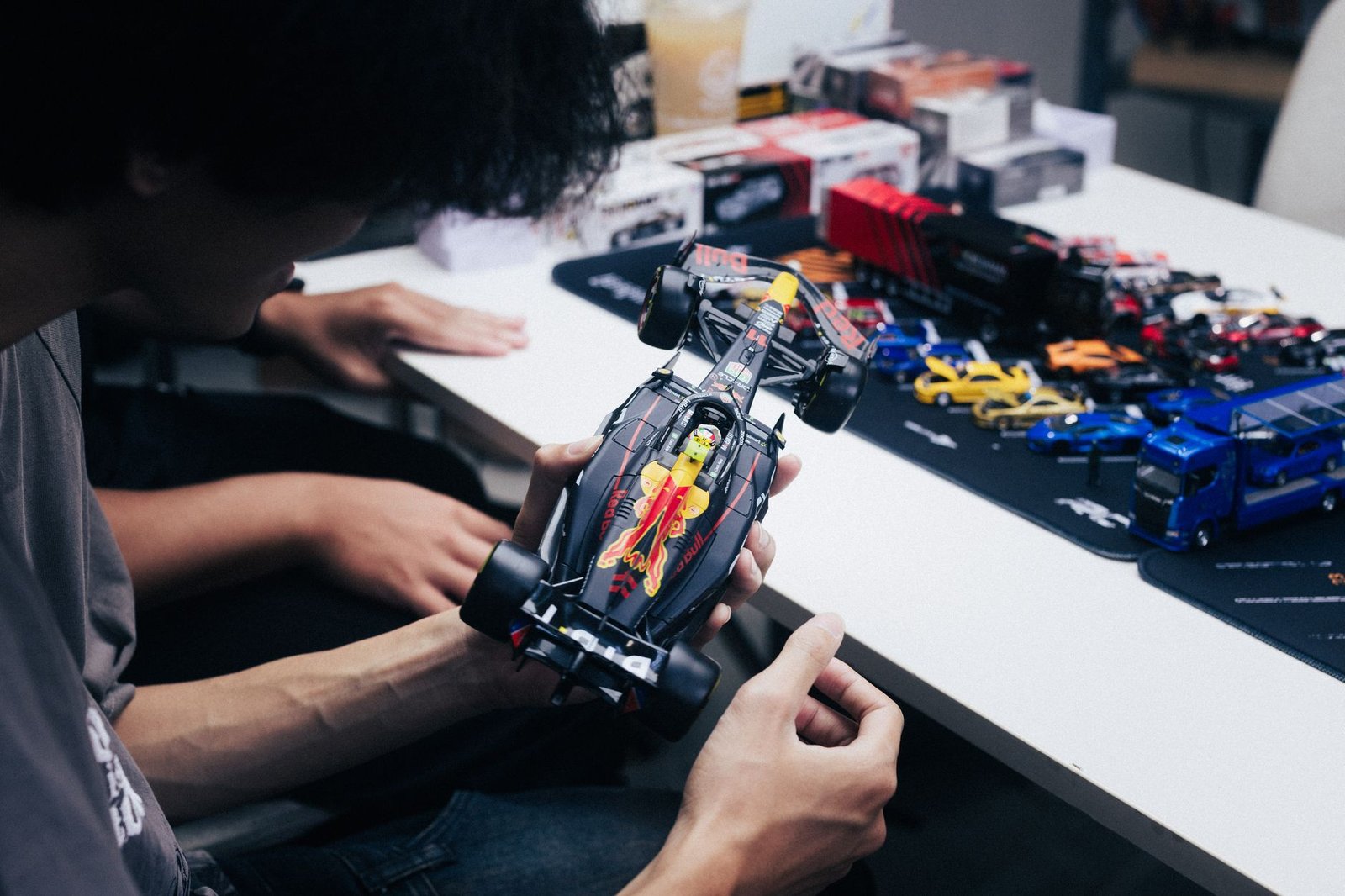 f1 türkiye gp 1:43 ölçek diecast model detayı