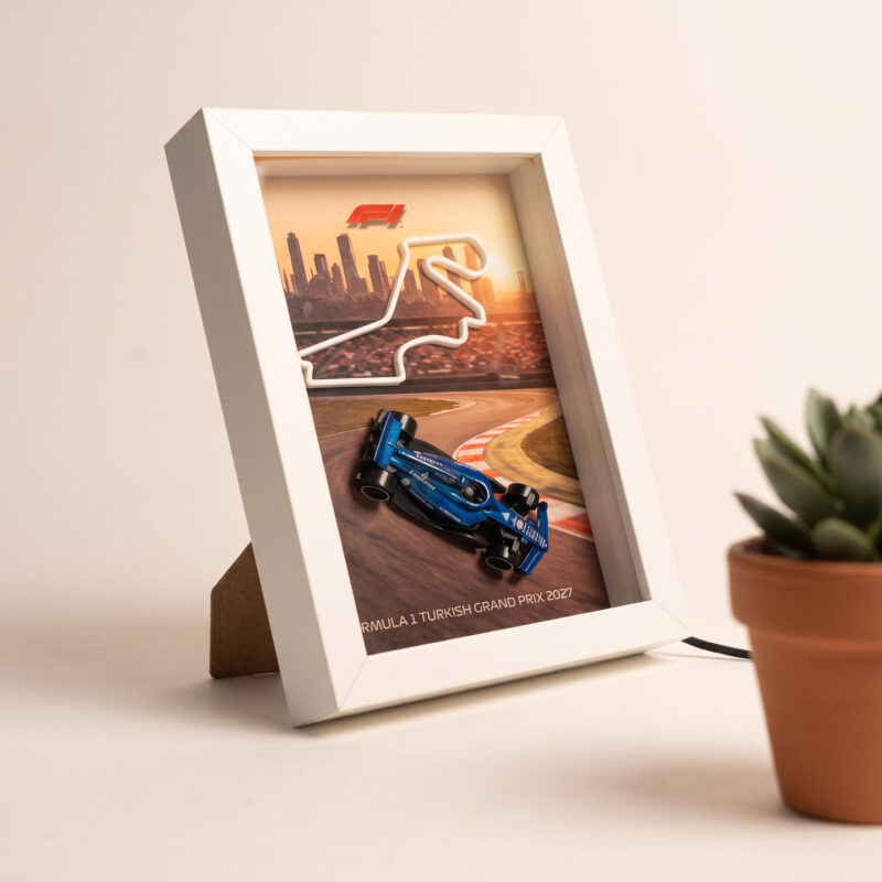 Williams Racing F1 LED Tablo – İstanbul Park Koleksiyonu hero 4